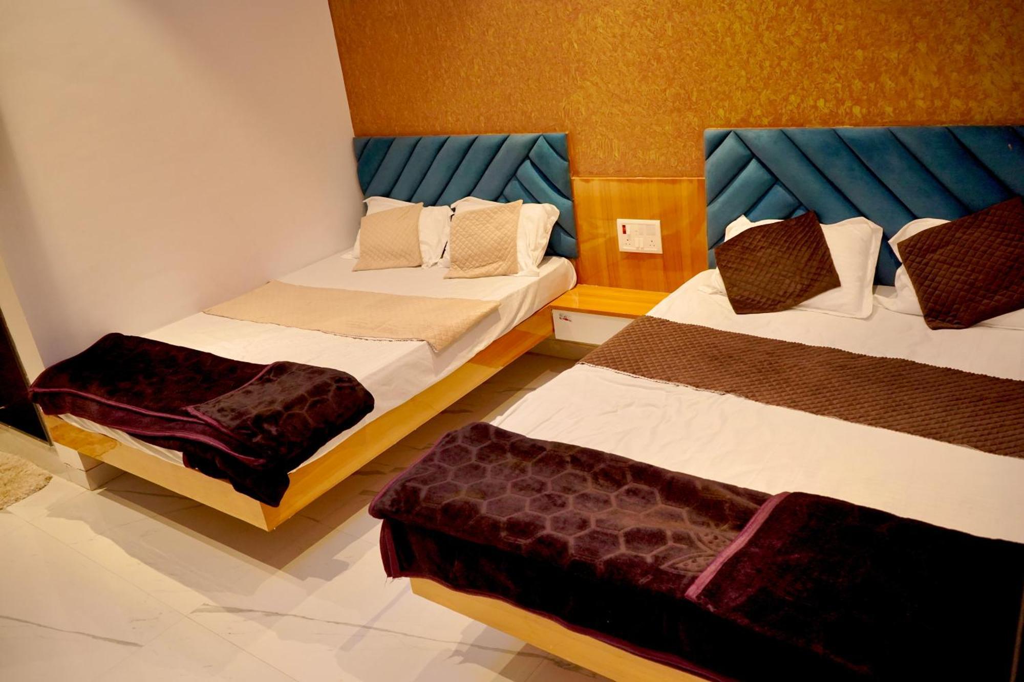 Hotel Madhuban Evrengabad Dış mekan fotoğraf